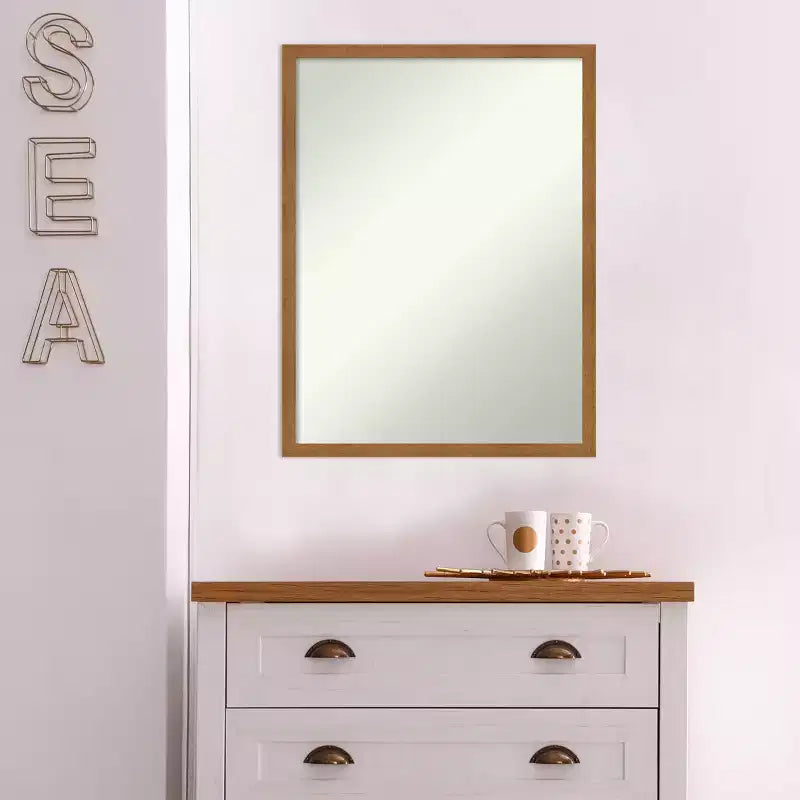 Specchio da parete rettangolare con cornice in legno chiaro, singolo, 19" x 25"