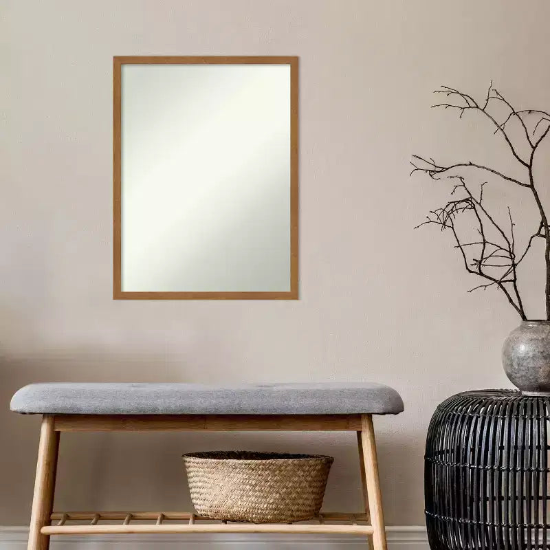 Specchio da parete rettangolare con cornice in legno chiaro, singolo, 19" x 25"